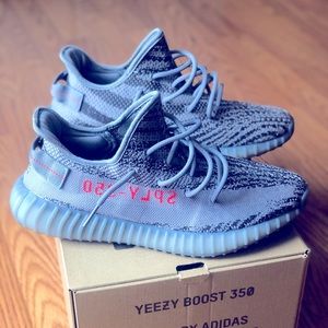 10.5 Adidas Yeezy Boost 350 v2 Beluga 2.0